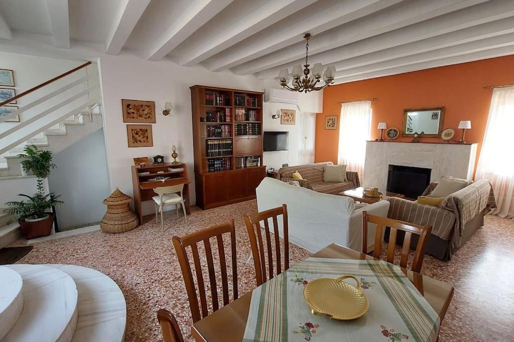 Villa Elea Tolón 외부 사진